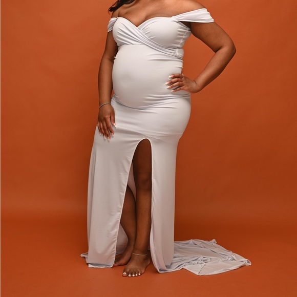 Aylin maternity gown from Anyuta Couture - Picture 2 of 2